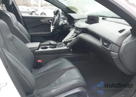 2022 Acura Tlx A-Spec Package z USA, uszkodzony, nr VIN 19UUB6F50NA001623